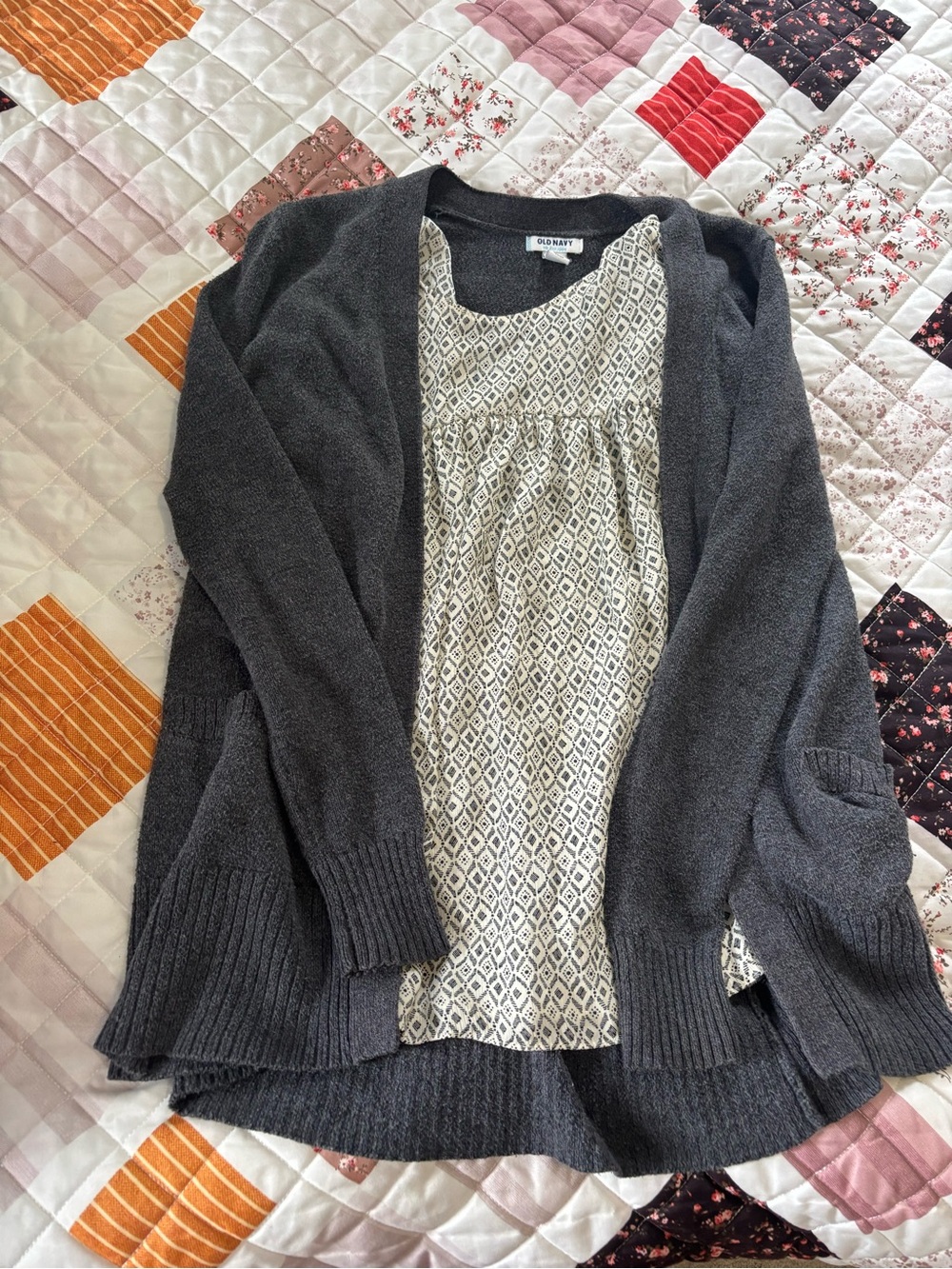 Old Navy Charcoal Open-Front Women's Cardigan Sweater and HM blouse